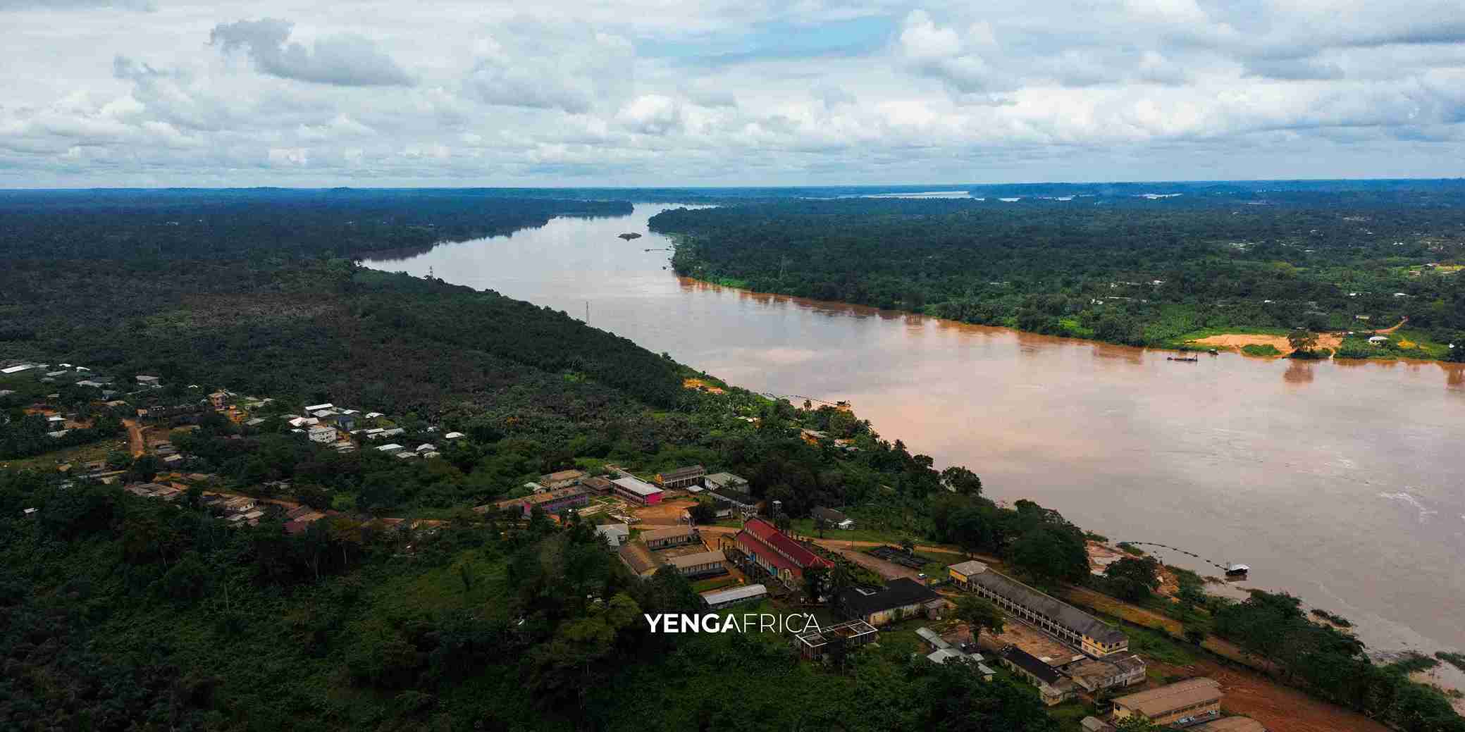L’embouchure de la Sanaga